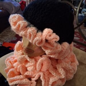 Elegant Black and Pink Ruffled Hat and Scarf Set